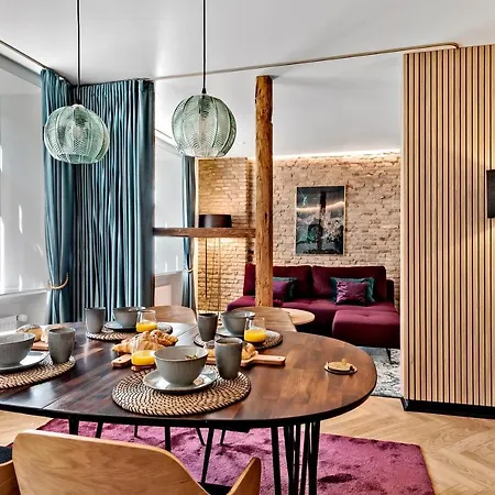 The Burgundy Kopenhagen